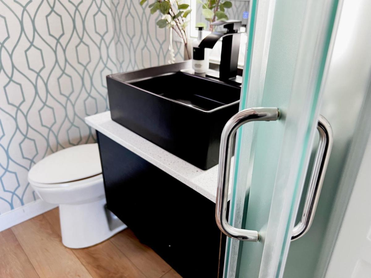 Oceanside Villas Сешелт Экстерьер фото