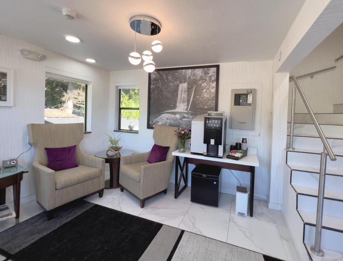 Oceanside Villas Сешелт Экстерьер фото